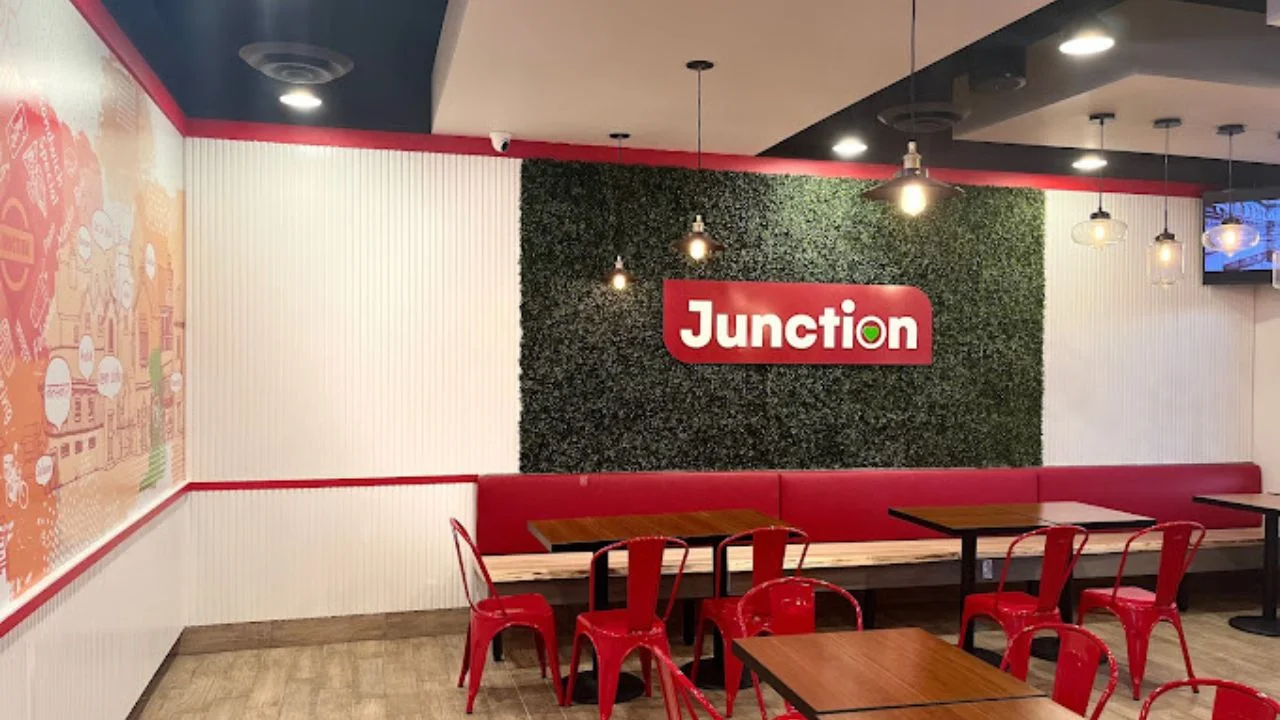 3 Low Budget Small Restaurant Design